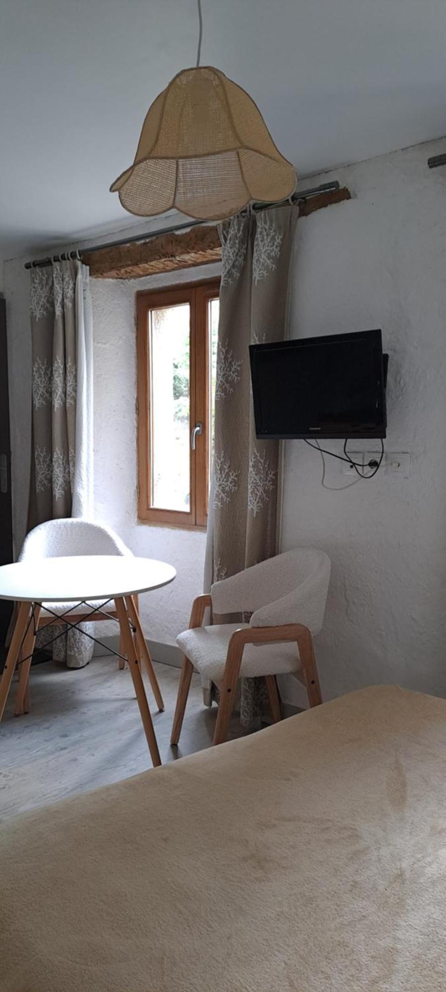 Le Grenier Des Moineaux Bed and Breakfast Font Romeu Habitación foto